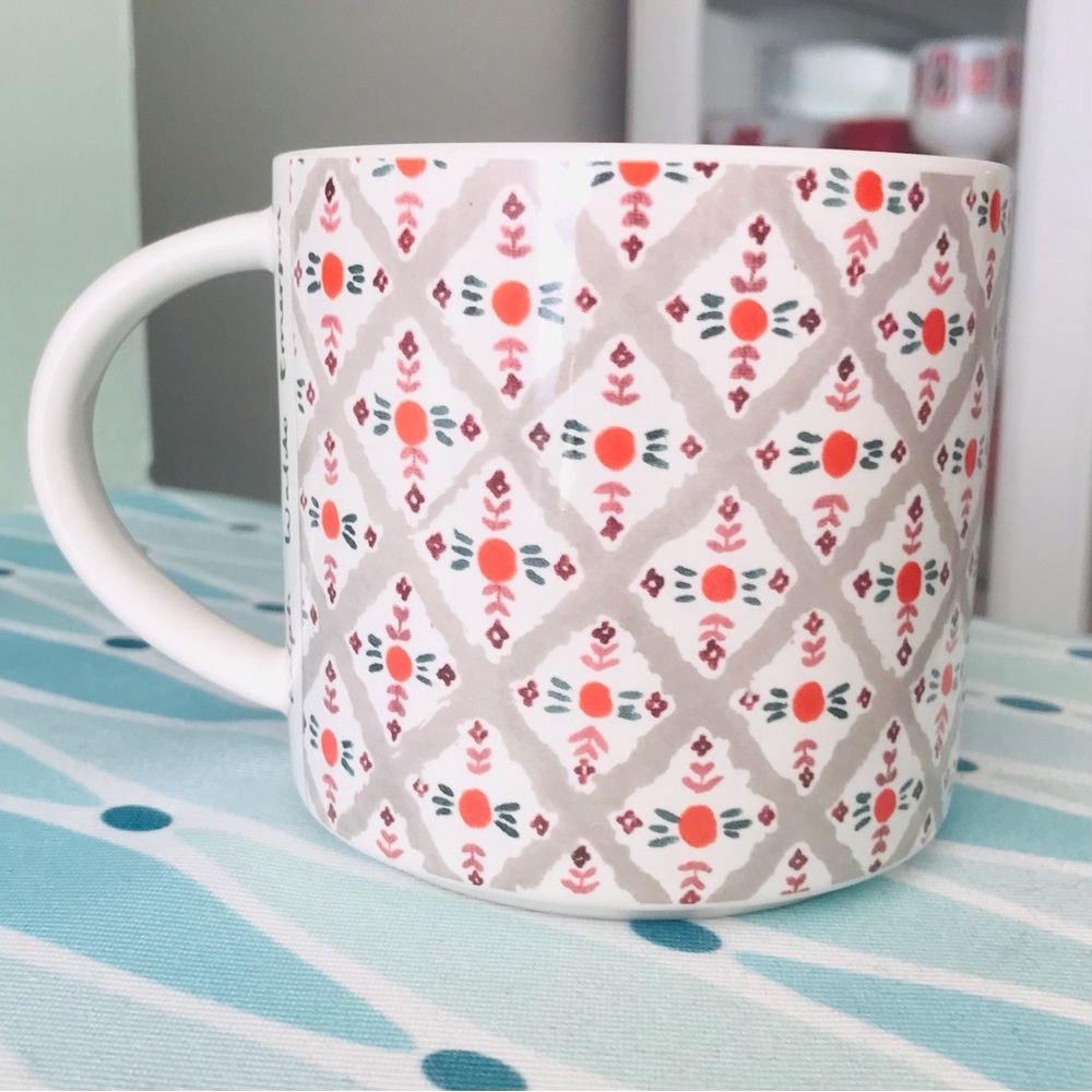 NWT Anthropologie R Initial Mug Ralph Waldo Emerson monogram coffee tea gift - Picture 2 of 5